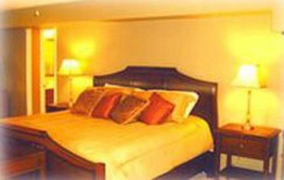 Laurel Grove Inn Riva Ngoại thất bức ảnh